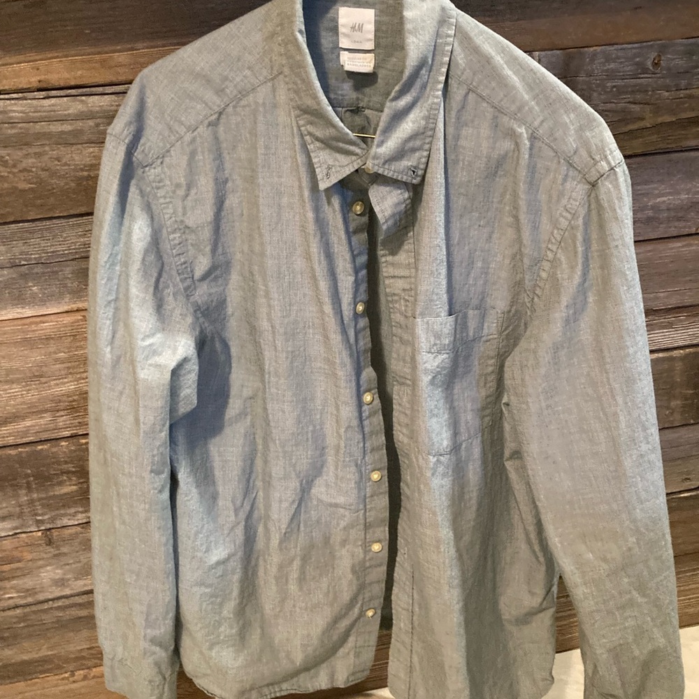 H&M Light green Button-Up Shirt - L